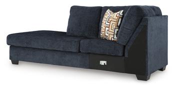 Aviemore Sectional with Chaise