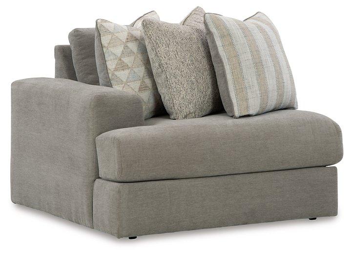 Avaliyah Sectional Loveseat